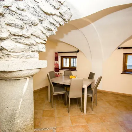 Della Fontana Σπίτι διακοπών *